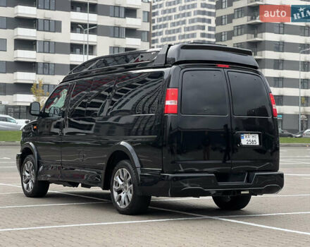 Черный Шевроле Експресс, объемом двигателя 4.3 л и пробегом 25 тыс. км за 165000 $, фото 8 на Automoto.ua