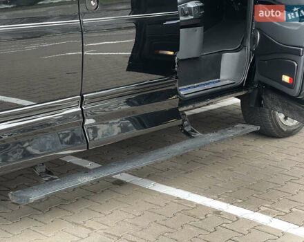 Черный Шевроле Експресс, объемом двигателя 4.3 л и пробегом 25 тыс. км за 165000 $, фото 18 на Automoto.ua