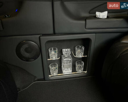 Черный Шевроле Експресс, объемом двигателя 4.3 л и пробегом 25 тыс. км за 165000 $, фото 28 на Automoto.ua