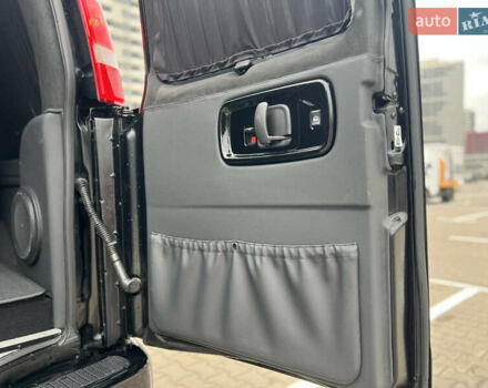 Черный Шевроле Експресс, объемом двигателя 4.3 л и пробегом 25 тыс. км за 165000 $, фото 22 на Automoto.ua