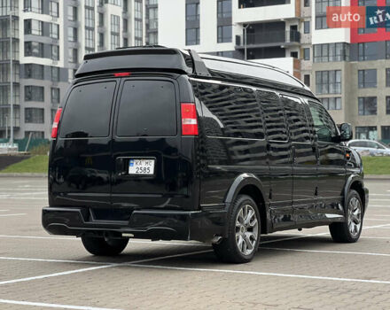 Черный Шевроле Експресс, объемом двигателя 4.3 л и пробегом 25 тыс. км за 165000 $, фото 10 на Automoto.ua