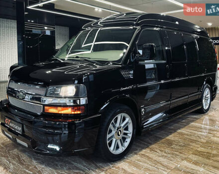 Черный Шевроле Експресс, объемом двигателя 5.3 л и пробегом 51 тыс. км за 44000 $, фото 1 на Automoto.ua