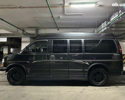 Шевроле Експресс, объемом двигателя 0 л и пробегом 200 тыс. км за 18600 $, фото 2 на Automoto.ua