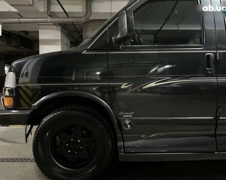 Шевроле Експресс, объемом двигателя 0 л и пробегом 200 тыс. км за 18600 $, фото 3 на Automoto.ua