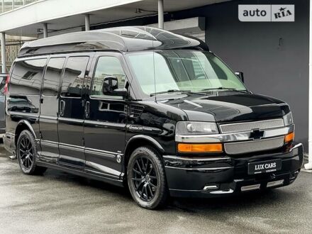 Шевроле Express пас 2013 у Києві на Automoto.ua Чорний Шевроле Express пас, об'ємом двигуна 5.3 л та пробігом 115 тис. км за 40000 $, фото 1 на Automoto.ua