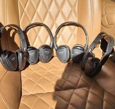 Желтый Шевроле Експресс, объемом двигателя 5.33 л и пробегом 102 тыс. км за 41000 $, фото 37 на Automoto.ua