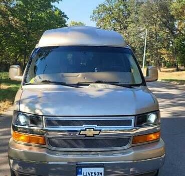 Желтый Шевроле Експресс, объемом двигателя 5.33 л и пробегом 102 тыс. км за 41000 $, фото 2 на Automoto.ua