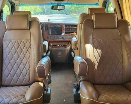 Желтый Шевроле Експресс, объемом двигателя 5.33 л и пробегом 102 тыс. км за 41000 $, фото 28 на Automoto.ua