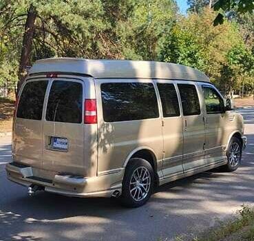 Желтый Шевроле Експресс, объемом двигателя 5.33 л и пробегом 102 тыс. км за 41000 $, фото 4 на Automoto.ua