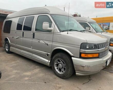 Серый Шевроле Експресс, объемом двигателя 0 л и пробегом 106 тыс. км за 24000 $, фото 1 на Automoto.ua