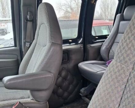 Синій Шевроле Експресс, об'ємом двигуна 4.81 л та пробігом 296 тис. км за 9800 $, фото 3 на Automoto.ua