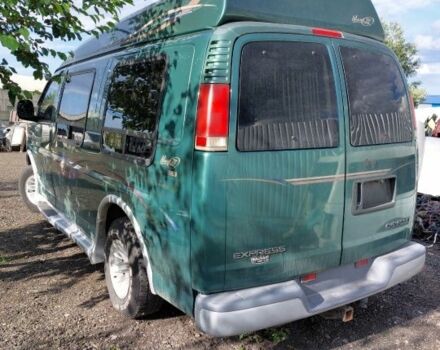 Зеленый Шевроле Експресс, объемом двигателя 5.7 л и пробегом 240 тыс. км за 5600 $, фото 2 на Automoto.ua