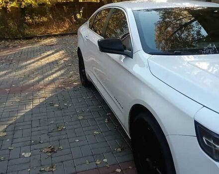 Шевроле Импала 2014 в Киеве на Automoto.ua Белый Шевроле Импала, объемом двигателя 2.5 л и пробегом 188 тыс. км за 9999 $, фото 9 на Automoto.ua