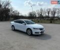 Белый Шевроле Импала, объемом двигателя 3.56 л и пробегом 180 тыс. км за 9000 $, фото 1 на Automoto.ua