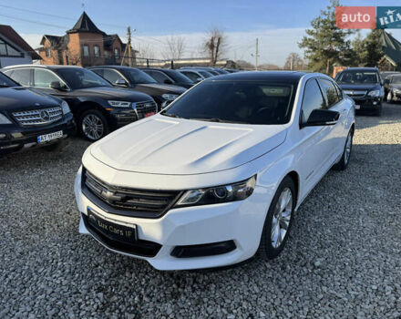 Белый Шевроле Импала, объемом двигателя 2.46 л и пробегом 183 тыс. км за 11300 $, фото 6 на Automoto.ua