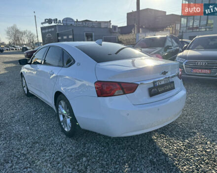 Белый Шевроле Импала, объемом двигателя 2.46 л и пробегом 183 тыс. км за 11300 $, фото 9 на Automoto.ua