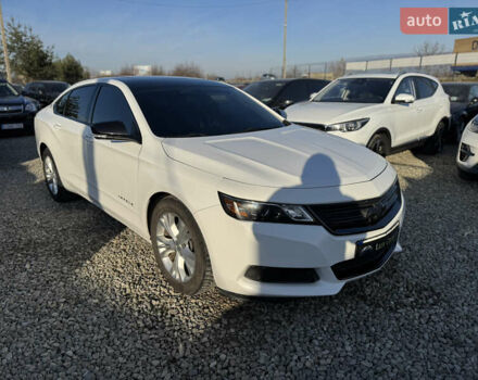 Белый Шевроле Импала, объемом двигателя 2.46 л и пробегом 183 тыс. км за 11300 $, фото 2 на Automoto.ua