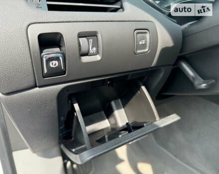 Белый Шевроле Импала, объемом двигателя 3.56 л и пробегом 66 тыс. км за 2700 $, фото 18 на Automoto.ua