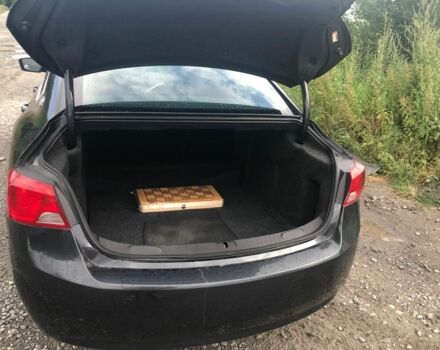 Черный Шевроле Импала, объемом двигателя 2.5 л и пробегом 111 тыс. км за 12400 $, фото 9 на Automoto.ua