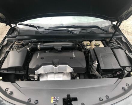 Черный Шевроле Импала, объемом двигателя 2.5 л и пробегом 111 тыс. км за 12400 $, фото 10 на Automoto.ua