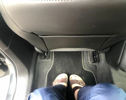 Черный Шевроле Импала, объемом двигателя 2.5 л и пробегом 111 тыс. км за 12400 $, фото 8 на Automoto.ua