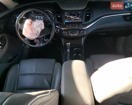 Черный Шевроле Импала, объемом двигателя 3.56 л и пробегом 62 тыс. км за 2900 $, фото 7 на Automoto.ua