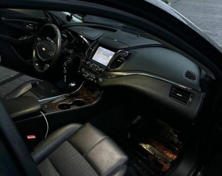 Серый Шевроле Импала, объемом двигателя 2.5 л и пробегом 188 тыс. км за 11000 $, фото 9 на Automoto.ua