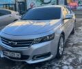 Серый Шевроле Импала, объемом двигателя 2.46 л и пробегом 229 тыс. км за 12500 $, фото 1 на Automoto.ua