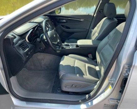 Серый Шевроле Импала, объемом двигателя 3.6 л и пробегом 64 тыс. км за 3800 $, фото 8 на Automoto.ua