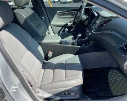 Серый Шевроле Импала, объемом двигателя 3.6 л и пробегом 64 тыс. км за 3800 $, фото 19 на Automoto.ua