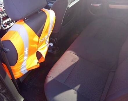 Черный Шевроле Калос, объемом двигателя 1.4 л и пробегом 221 тыс. км за 3300 $, фото 3 на Automoto.ua