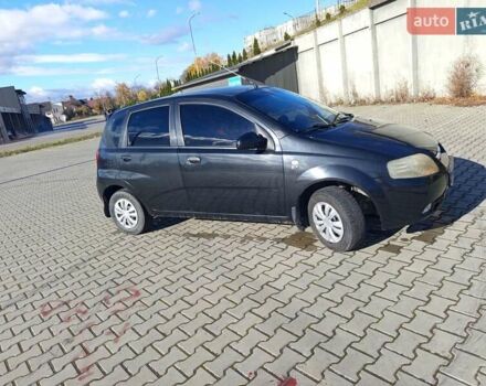 Черный Шевроле Калос, объемом двигателя 1.4 л и пробегом 221 тыс. км за 3300 $, фото 9 на Automoto.ua