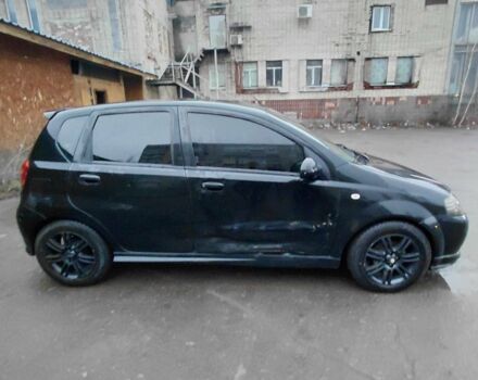 Черный Шевроле Калос, объемом двигателя 1.4 л и пробегом 104 тыс. км за 2000 $, фото 4 на Automoto.ua