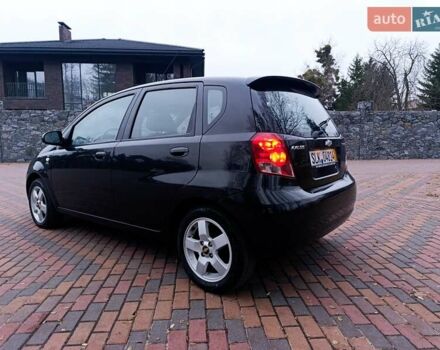 Черный Шевроле Калос, объемом двигателя 1.4 л и пробегом 167 тыс. км за 5299 $, фото 8 на Automoto.ua