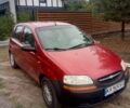 Червоний Шевроле Калос, об'ємом двигуна 1.2 л та пробігом 316 тис. км за 2000 $, фото 1 на Automoto.ua