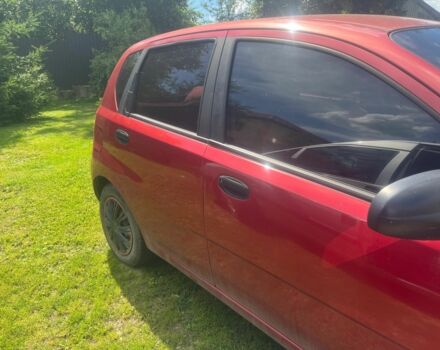 Красный Шевроле Калос, объемом двигателя 1.3 л и пробегом 500 тыс. км за 2000 $, фото 13 на Automoto.ua