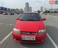 Красный Шевроле Калос, объемом двигателя 1.4 л и пробегом 82 тыс. км за 4000 $, фото 1 на Automoto.ua