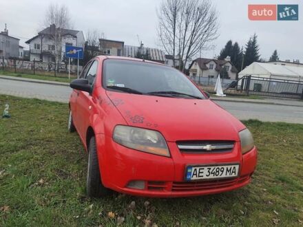 Шевроле Калос 2006 у Дніпро (Дніпропетровську) на Automoto.ua Червоний Шевроле Калос, об'ємом двигуна 1.15 л та пробігом 200 тис. км за 2200 $, фото 1 на Automoto.ua