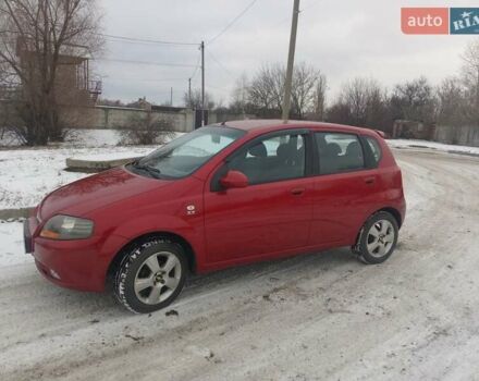 Красный Шевроле Калос, объемом двигателя 1.4 л и пробегом 125 тыс. км за 5100 $, фото 1 на Automoto.ua