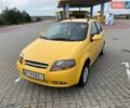 Жовтий Шевроле Калос, об'ємом двигуна 1.4 л та пробігом 187 тис. км за 2500 $, фото 1 на Automoto.ua