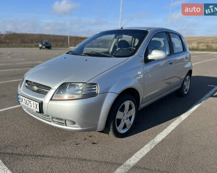 Серый Шевроле Калос, объемом двигателя 1.2 л и пробегом 125 тыс. км за 3700 $, фото 1 на Automoto.ua