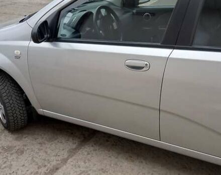 Сірий Шевроле Калос, об'ємом двигуна 1.4 л та пробігом 160 тис. км за 4500 $, фото 4 на Automoto.ua