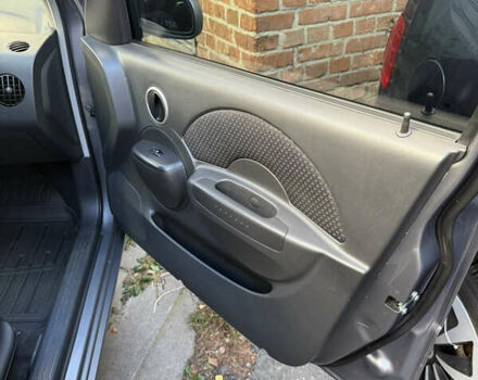 Шевроле Калос 2007 в Луцке на Automoto.ua Серый Шевроле Калос, объемом двигателя 1.2 л и пробегом 66 тыс. км за 4100 $, фото 29 на Automoto.ua