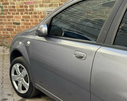 Шевроле Калос 2007 в Луцке на Automoto.ua Серый Шевроле Калос, объемом двигателя 1.2 л и пробегом 66 тыс. км за 4100 $, фото 41 на Automoto.ua