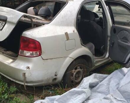 Серый Шевроле Калос, объемом двигателя 1.4 л и пробегом 160 тыс. км за 2000 $, фото 6 на Automoto.ua