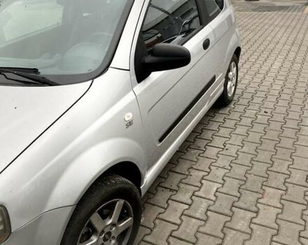 Сірий Шевроле Калос, об'ємом двигуна 1.4 л та пробігом 195 тис. км за 3333 $, фото 2 на Automoto.ua