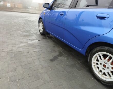 Синій Шевроле Калос, об'ємом двигуна 1.4 л та пробігом 300 тис. км за 3250 $, фото 12 на Automoto.ua