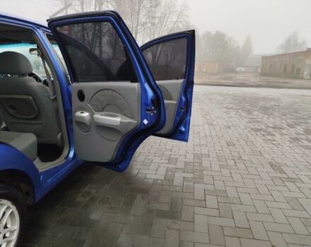 Синій Шевроле Калос, об'ємом двигуна 1.4 л та пробігом 300 тис. км за 3250 $, фото 19 на Automoto.ua