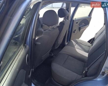 Синій Шевроле Калос, об'ємом двигуна 1.5 л та пробігом 180 тис. км за 1900 $, фото 9 на Automoto.ua