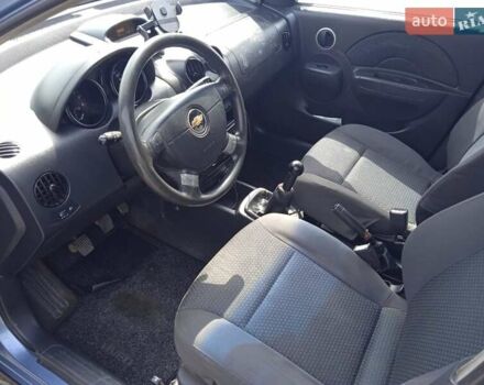 Синій Шевроле Калос, об'ємом двигуна 1.5 л та пробігом 180 тис. км за 1900 $, фото 5 на Automoto.ua